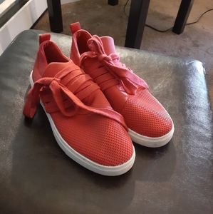 Red Brash sneakers Size 6.5